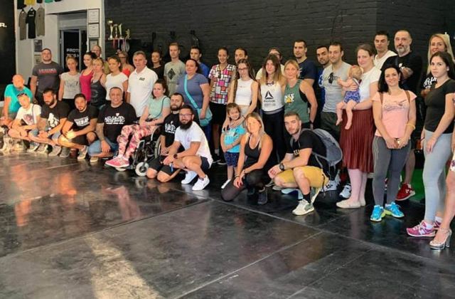 Za malu Lanu uplatili smo više od 1,2 miliona dinara - fotografija 1