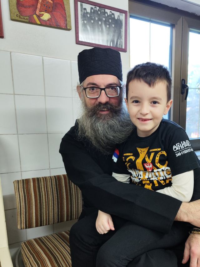 Dušan nastavlja očevim stopama: najmlađi hodočasnik ponovo prodao korake - fotografija 2