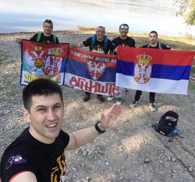 Peške 450 kilometara do Ostroga za decu obolelu od raka - fotografija 1