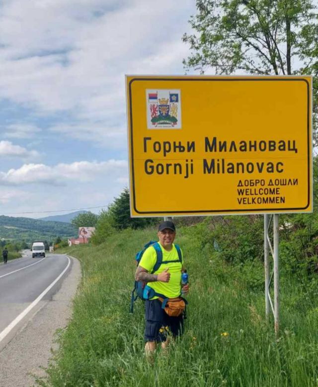Peške 450 kilometara do Ostroga za decu obolelu od raka - fotografija 5