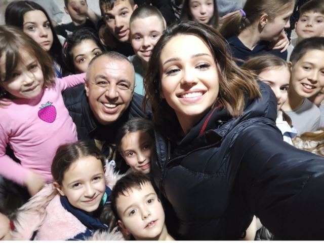 Prijatelji i gosti Udruženja „Ognjište“ - fotografija 12
