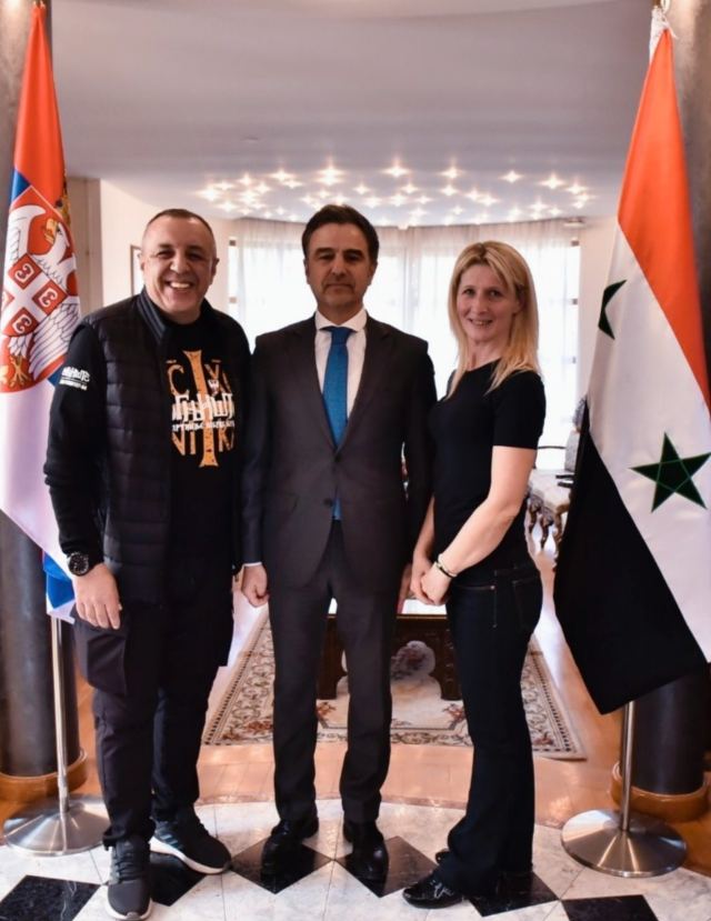 Humanitarni dan za Siriju: 270.000 dinara predato u ambasadi - fotografija 1