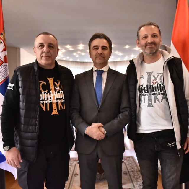 Humanitarni dan za Siriju: 270.000 dinara predato u ambasadi - fotografija 2